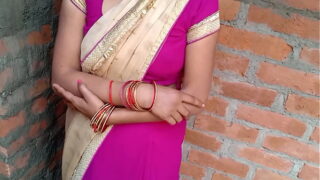 Aunty kuthiyai naki viral podum sex videos telugu Video