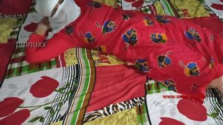 Bangalore aunty callgirl sunniyai oombum tamil cock sex videos Video