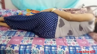 Chennai couple pool oombi oothu kanju irakum hot sex Video