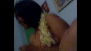 Hosur auntyin pundai matrum Suuthai nakinaan Video