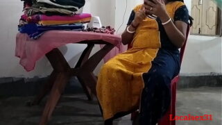 Indian Tamil Housewife Fucked Her Pussy in Home With Hubby Video