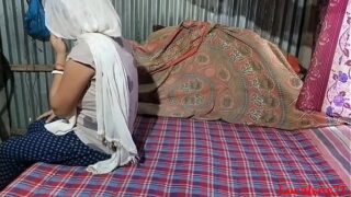 Indian Tamil Sexy Bhabhi Oral Sex by Village Devar in Bedroom Video