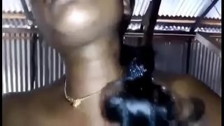 Priya aunty fucked by young boy Video