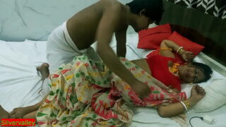 Tamil Beautiful Sexy Milf Bhabhi Hardcore Pussy Fucking Video