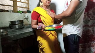 Tamil bhabhi requests me to record her Indian hot pussy sex video Video