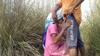 Tamil Escort Woman Deep Blowjob With Doggy Style Fucks In Outdoor Video